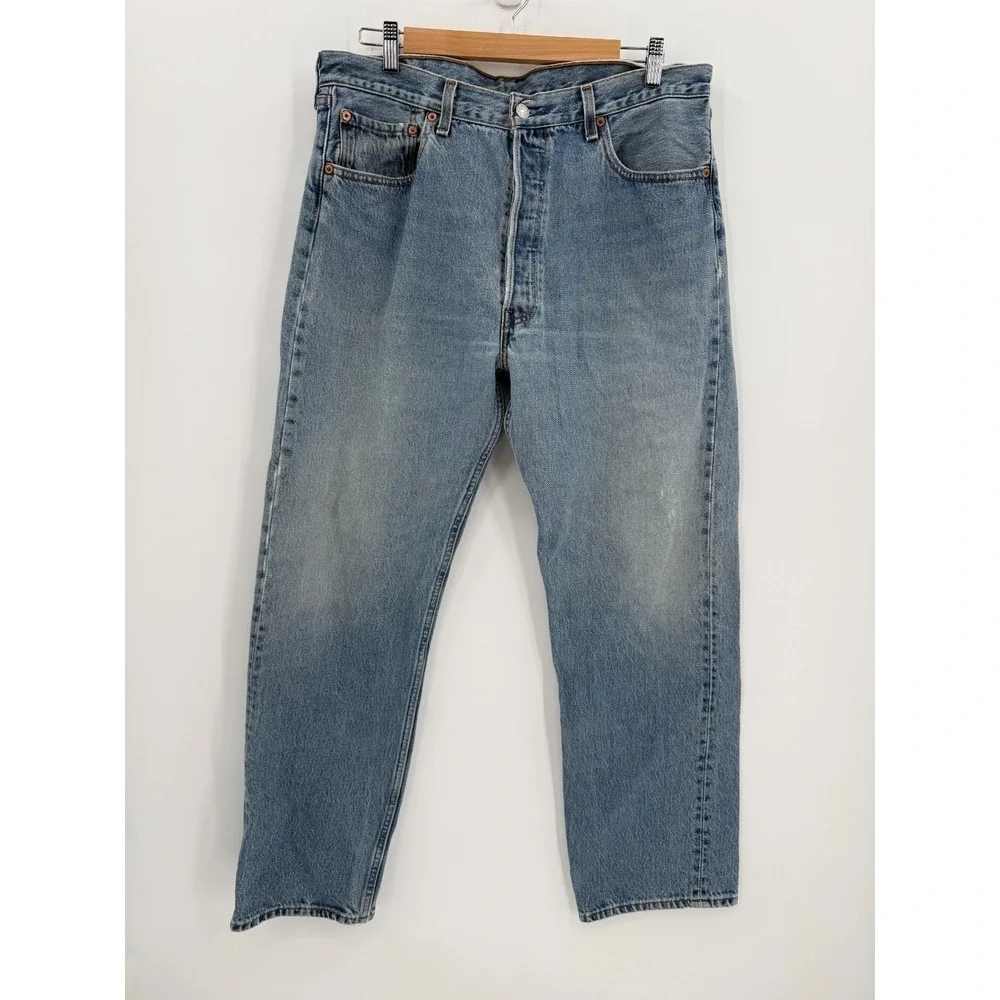 Vintage Levis 501 Jeans Mens 38x30 Blue Denim Button Fly Made In The USA 90s